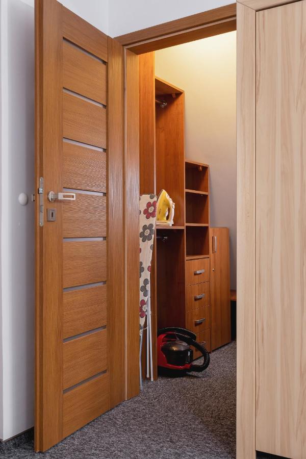 דירות זקופאנה Apartament Rysy Droga Do Daniela By Renters מראה חיצוני תמונה